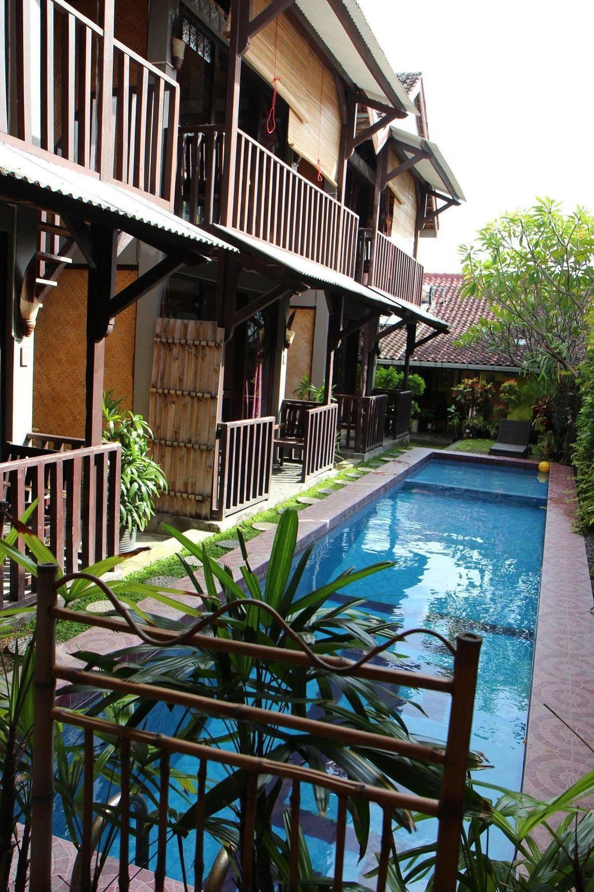 Venezia Homestay And Garden Yogyakarta Exterior photo